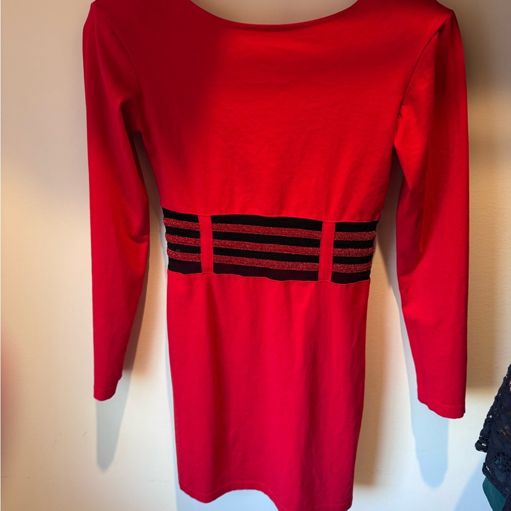 Red Long-Sleeve Waist-Detail Women's Dress